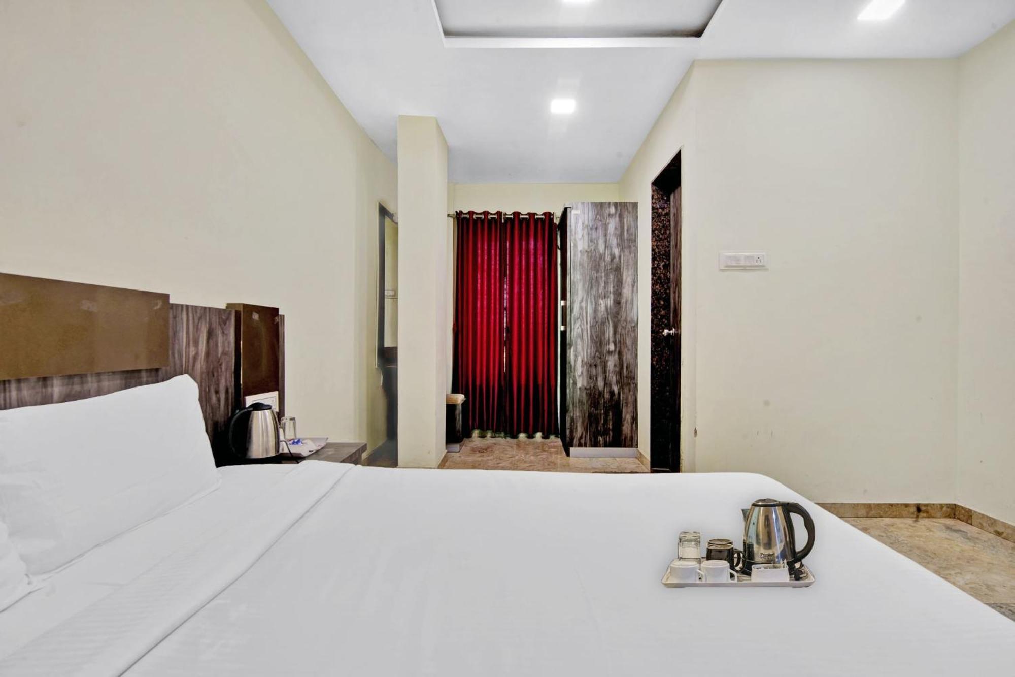 Townhouse 700 Hotel Krishna. 那格浦尔 外观 照片